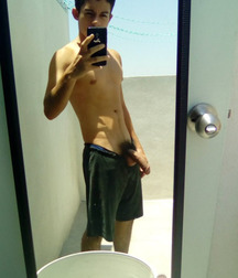 LK- BOYS 43 BIG BULGE 584f8fb4b53f2.jpg
