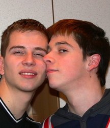 TASTY BOY SETS SPECIAL 2 GUYS 58c1217eb8843.jpg