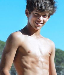 Faces I like twinks boys 5ec97645e76db.jpeg