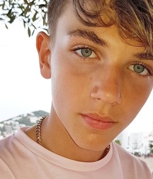 Faces I like twinks boys 5ec9764a993e2.jpeg