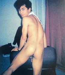 Oriental Guys 5ad7dc0c06777.jpg