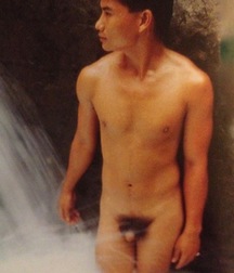 Oriental Guys 5ad7dcd59624f.jpg