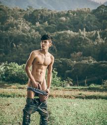 SkyMalePlus 5d5e9e662132d.jpg