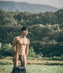 SkyMalePlus 5d5e9e9245c85.jpg