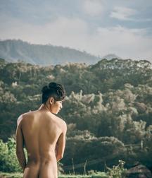 SkyMalePlus 5d5e9ef46bd41.jpg