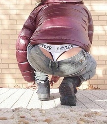Boys in Thongs 57359a960136f.jpg
