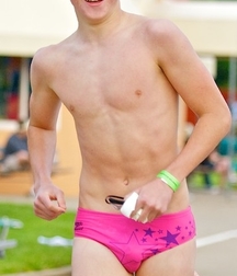 Pink on Twink Re-Loaded 59350edaa48d6.jpg