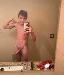 Twinks From the Web Shown Sexy Gay Tube 5fa06878ac09c.jpg