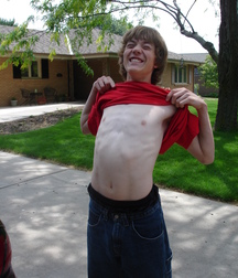 A Little Bit of Red Twink Tube Cute 61b8e3e565aaf.jpg