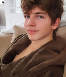Boys From the Web Cute Twink Tube Sexy 61b8f2a349068.png