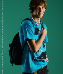 Alex 5c064c4f6edee.jpg