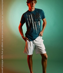 Alex 5c066a12d49ee.jpg