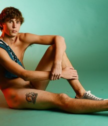 Alex 5c06723447917.jpg