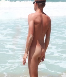 Abby (Sea Fun) 5c4ea80999116.jpg