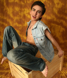 billy 5da49259bd23b.jpg