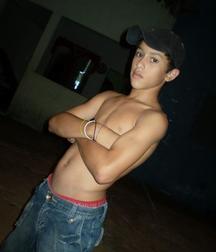 nice boys 58b08c2108952.jpg