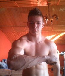 Polish boys with muscle 59280dabd1944.jpg