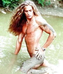 Hot Long Hairs 5adcc68114682.jpg