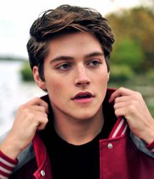 Cute Boys 5c893d81aa74d.jpg