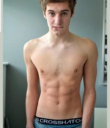 Barefoodrunner's Cute Boys 5cfa77e3627f9.jpg