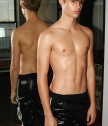 Barefoodrunner's Cute Boys 5cfa77f47a944.jpg