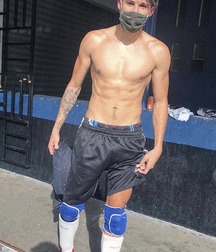 Please shirtless keep a distance! 5f19fd0315a20.jpg