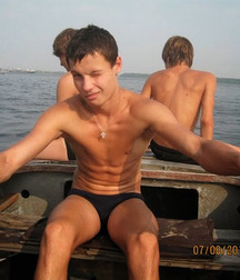Swimmers 03 56b7b3f9b2f5d.jpg