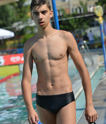 Swimmers 05 56b95dea9fcc4.jpg