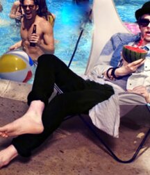 barefoot boys foot fetish 5f30e3de39d71.jpg