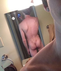 Pics of me 572c1e5409429.jpg