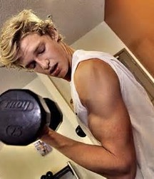 Blond Teens Strong and Beautiful 56c1c143ab5ed.jpg