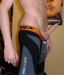 tight wet sportswear twink tube 6121c966022c7.jpg