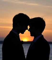 This must be love 56c6271fef91d.jpg