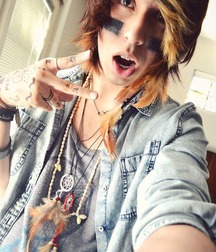 Pretty boys 56ccdc0c0b3d6.jpg