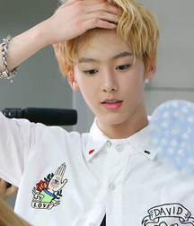Pretty boys 56ccdc1f86bbb.jpg