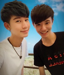 Friends (3) 570a226c81e43.jpg