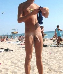 More bulges, butts and boners 597dcd1e025d9.jpg