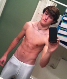 More bulges, butts and boners 597dcdded20f0.jpg