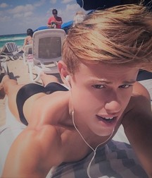 assorted hot guys 1 599ea414dbf2a.jpg