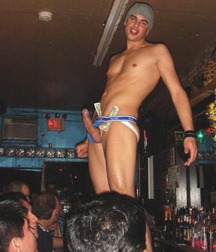 Hot guys 59a91e4f58ded.jpg