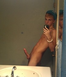 assorted hot guys 2 59d215c59806a.jpg