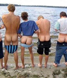 Hot boi-butts 5a6851b4e4b6c.jpg