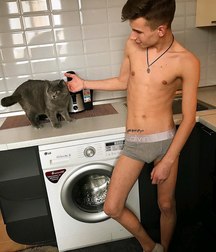 Hot guys -- no nudes 5a8979a5247bd.jpg