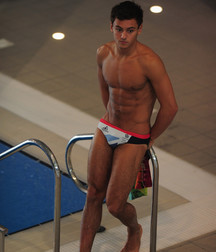 Speedos 5b282f95699bf.jpg
