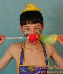 CLOWN BOY 578e7c3686bc5.jpg