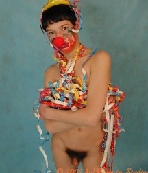 CLOWN BOY 578e7c44eac16.jpg