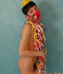CLOWN BOY 578e7c4de9504.jpg
