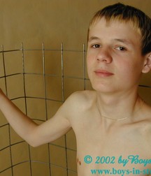 LOCK UP 2