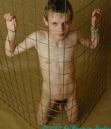 LOCK UP 2 578e7d0e160e4.jpg