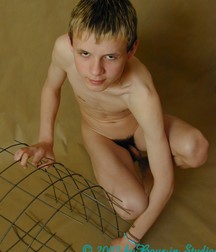 LOCK UP 2 578e7d197857c.jpg